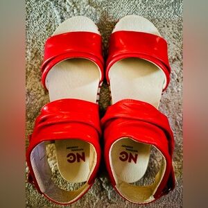 Brand New NC National Comfort sandal's!